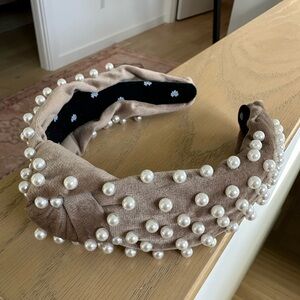 Lele Sadoughi - Desert Tan Velvet Headband w/ Pearl Accents